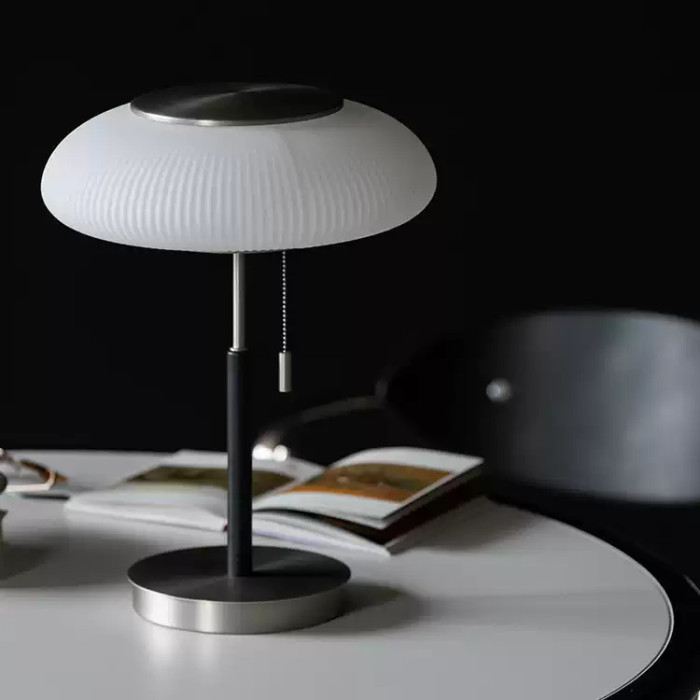 Настольная лампа Vintage Beam White