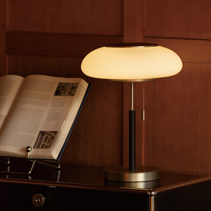 Настольная лампа Vintage Beam White