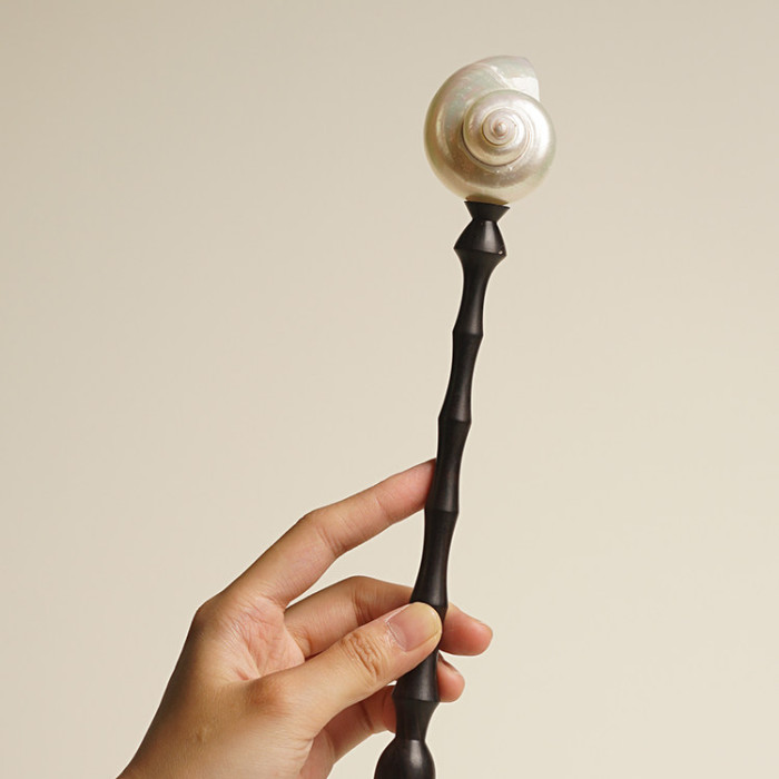 Декоративная настольная лампа Glowshell L